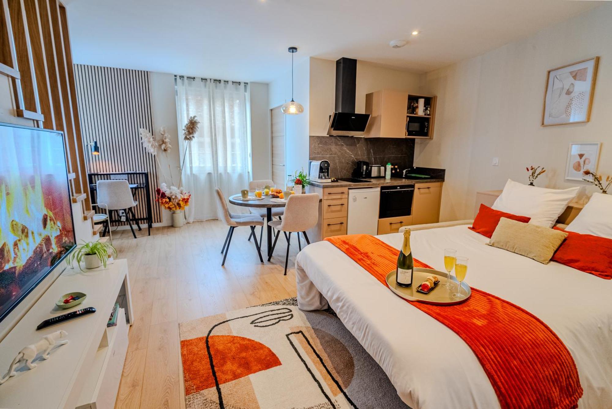 Апартаменты Au Duplex D'Or Centre Historique Безансон Экстерьер фото